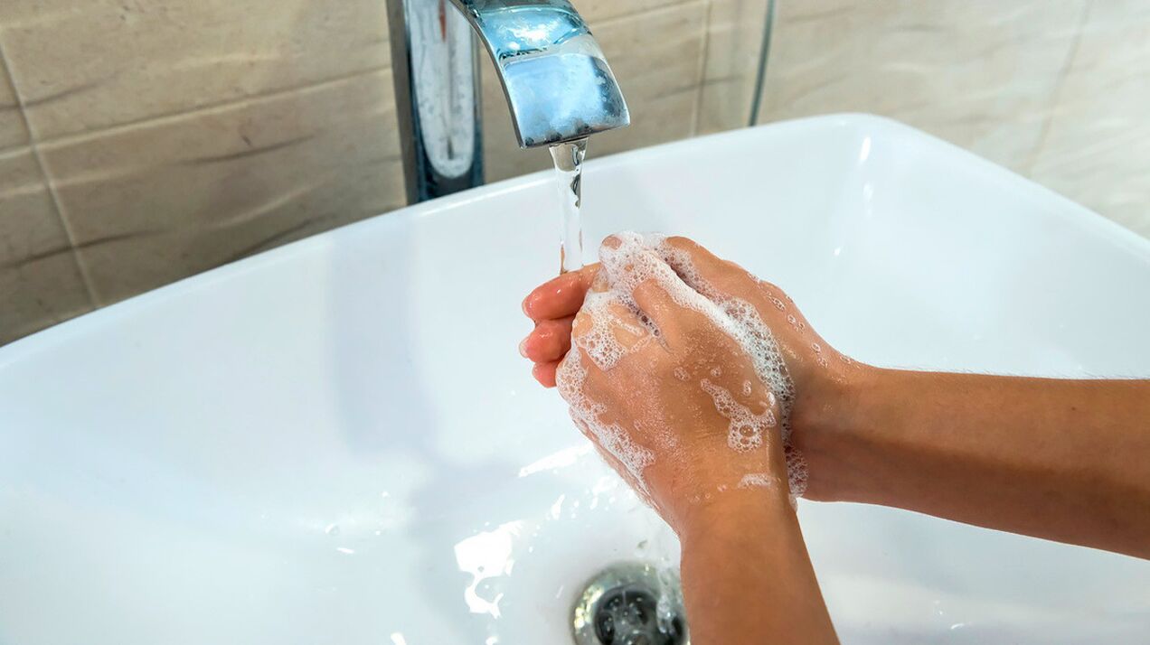 A helminthiasis megelőzésének legegyszerűbb szabálya az, hogy mindig mosson kezet szappannal.